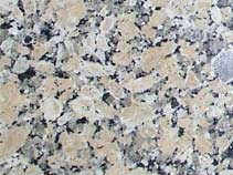 Granit & Co | Granit Jaune Montecristo Espagne | Marbrier Pau (64)